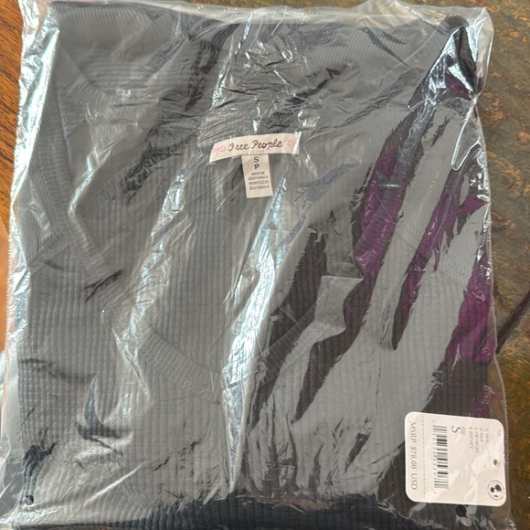 NWT Free People Santa Clara Thermal in Black - Picture 6 of 7